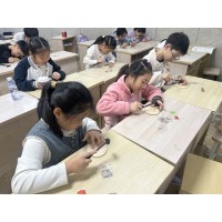 钉住专注力，绕出童年彩｜苏州三六六青少年实践体验课，等你来创